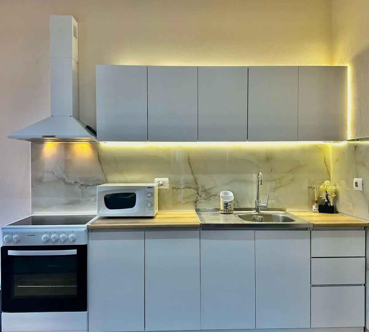 Turdiu New Apart Tirana Apartment